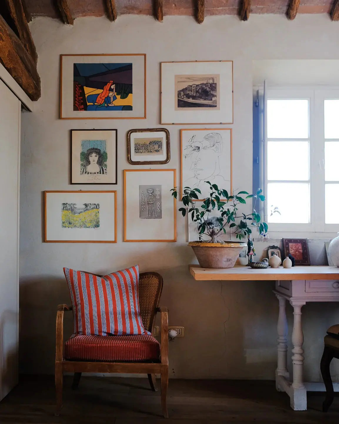 Indu Cushion Soil to Studio