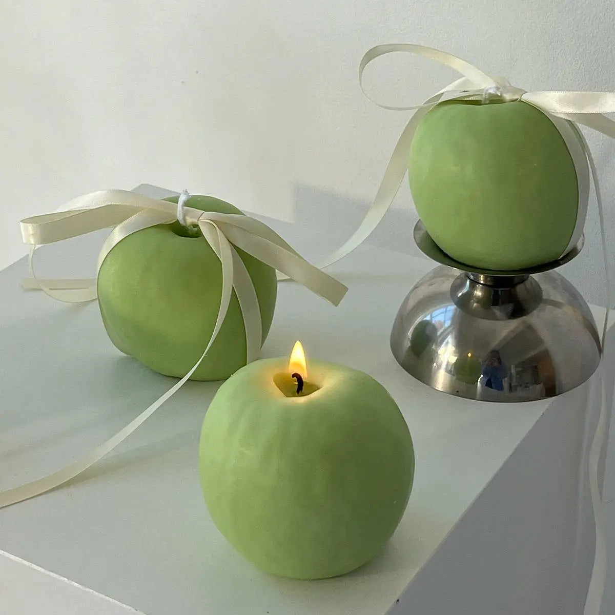 Apple Candle Scandles