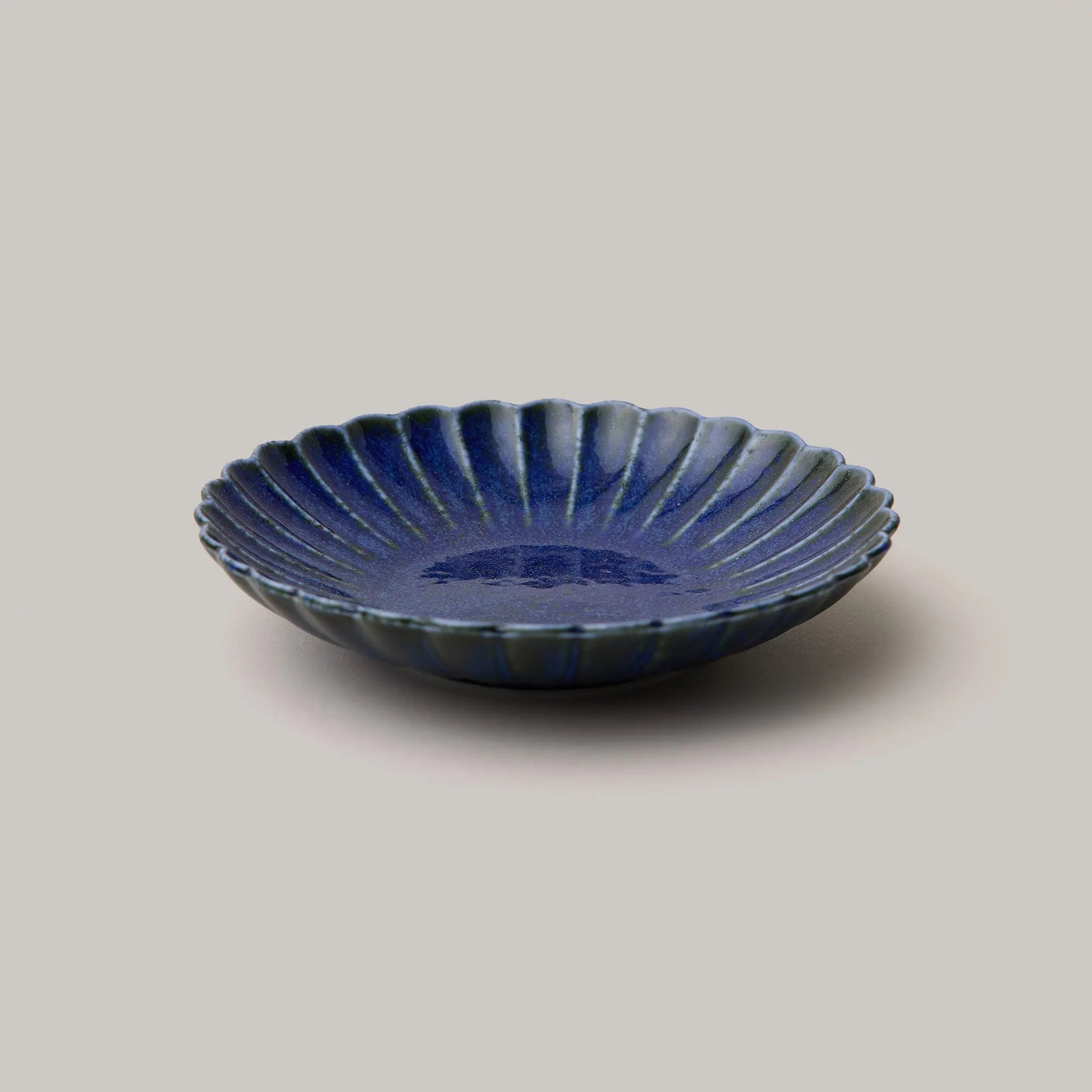 Chrysanthemum Petal Side Plate Not specified