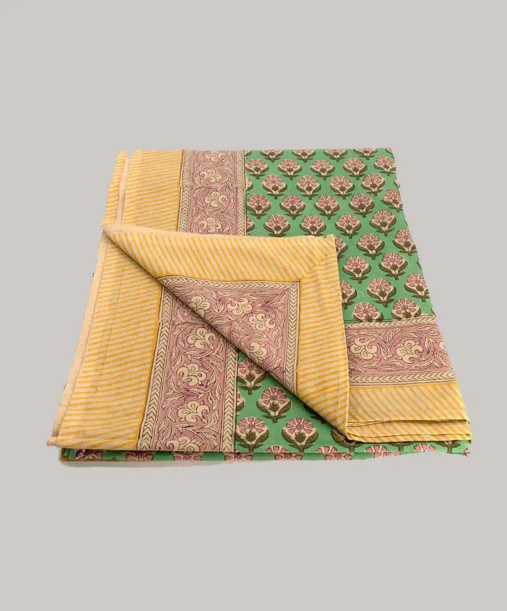 Double Throw in Tote - Pink & Tan