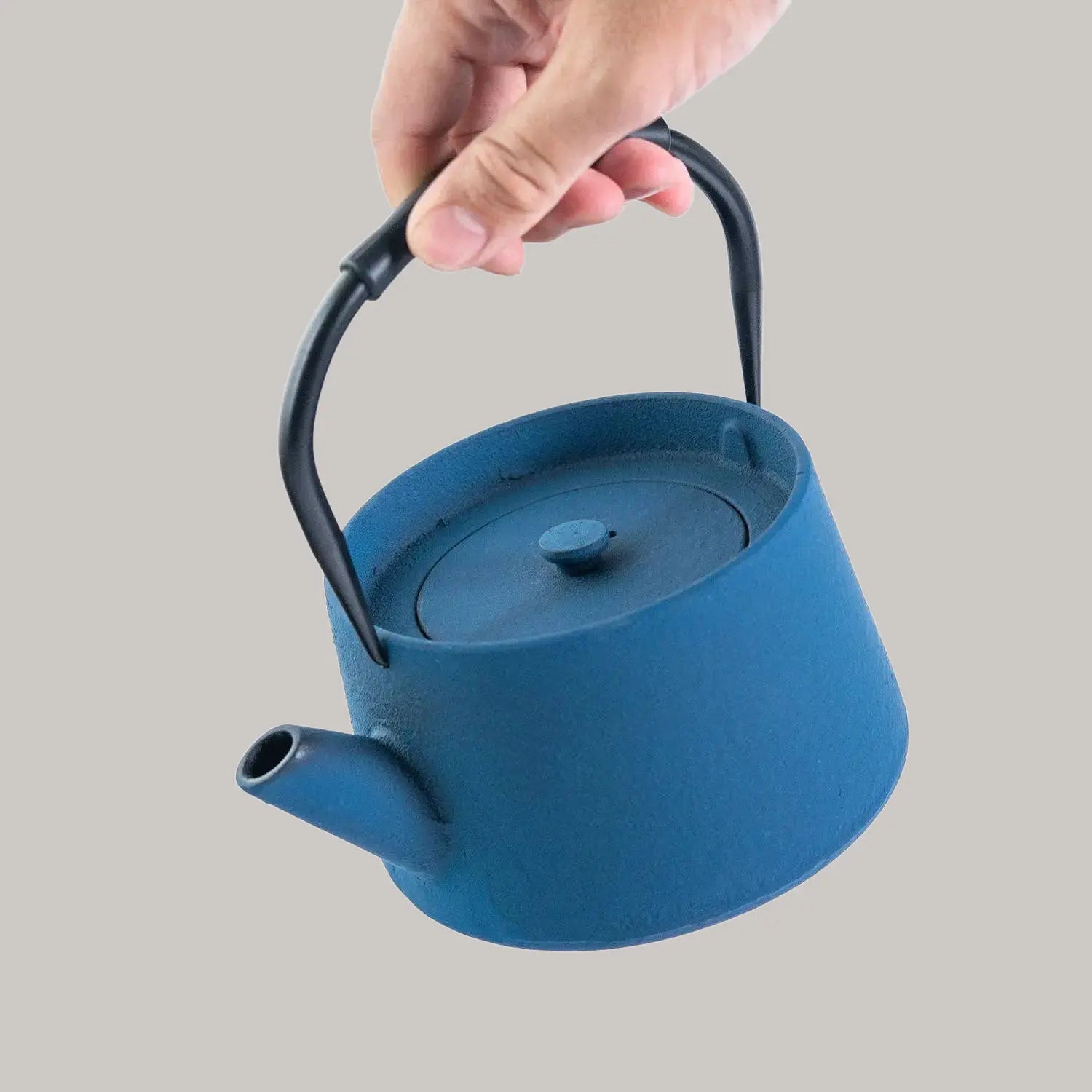Modern Straight Edge Design Blue 33oz Cast Iron Tea Pot (1/8) Urban Tokyo