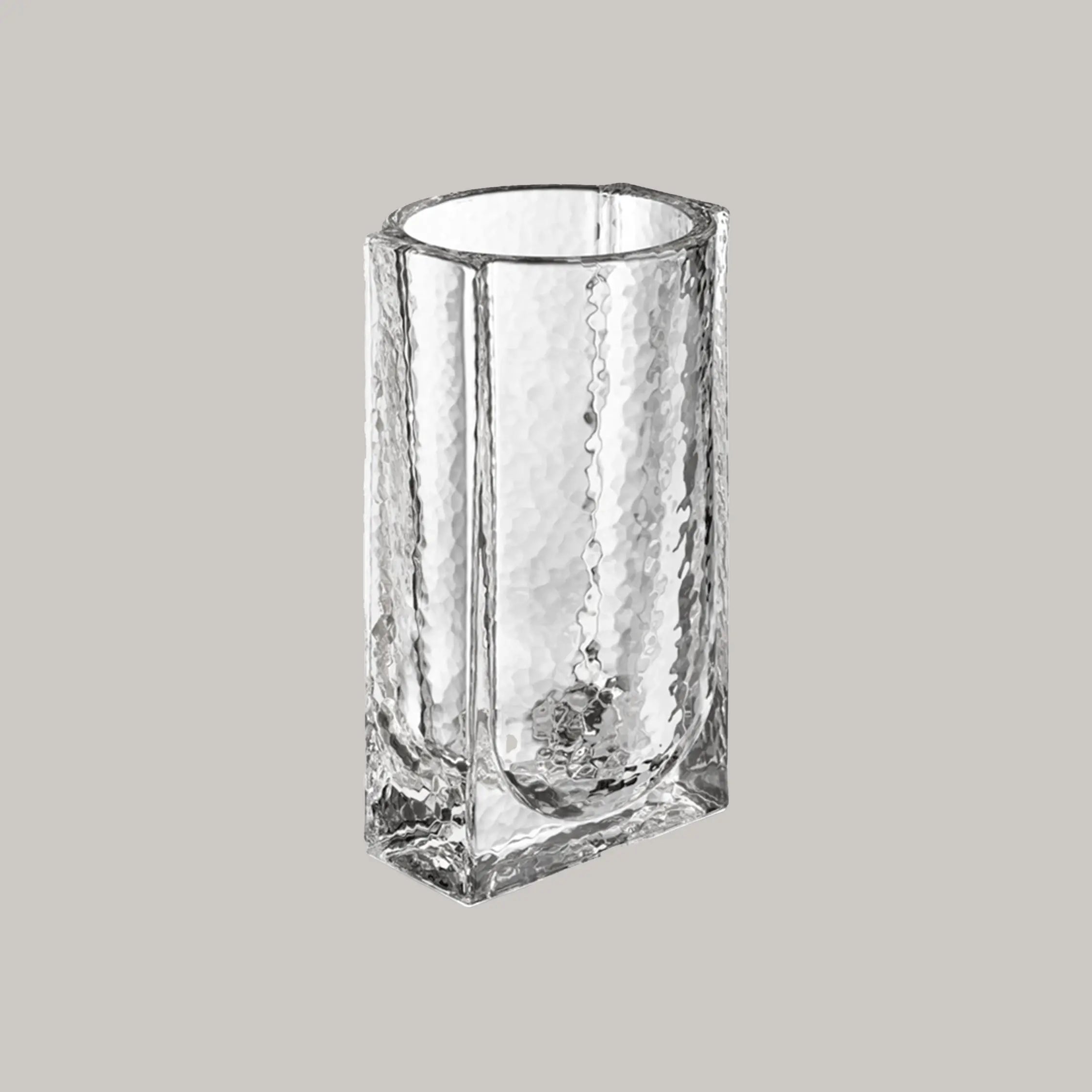 Forma Sculptural Vase Holmegaarden