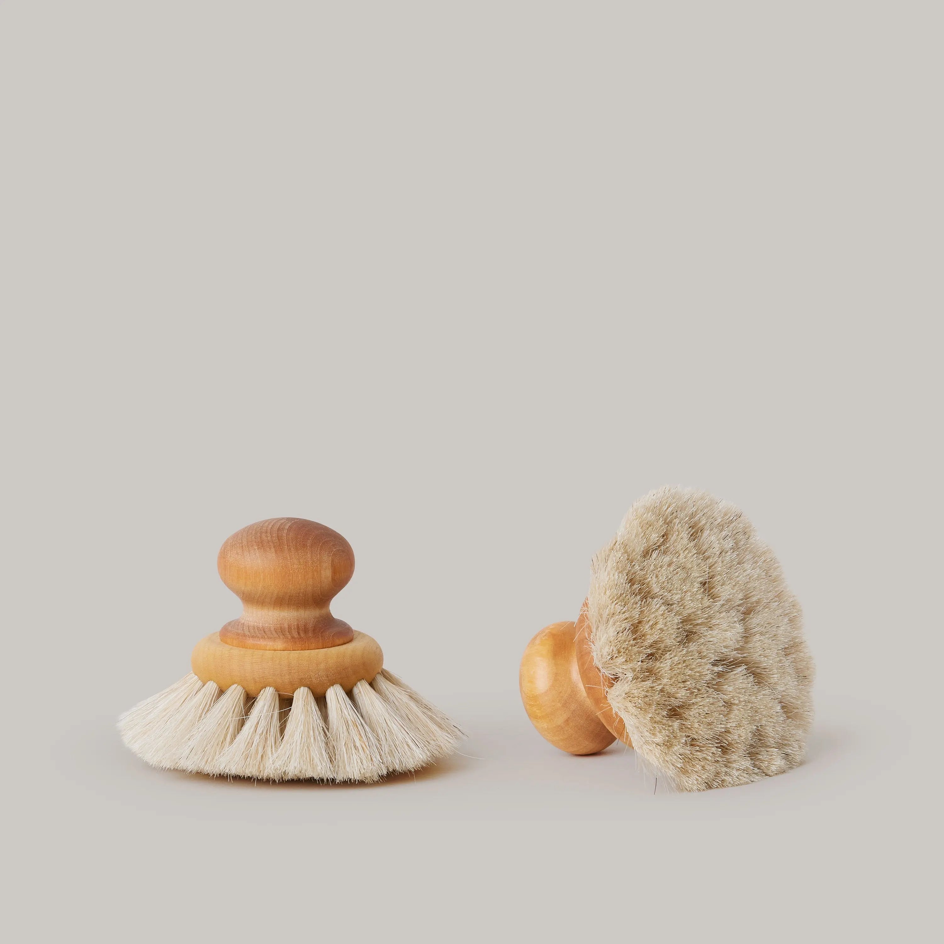 Knob Dish Brush Iris Hantverk