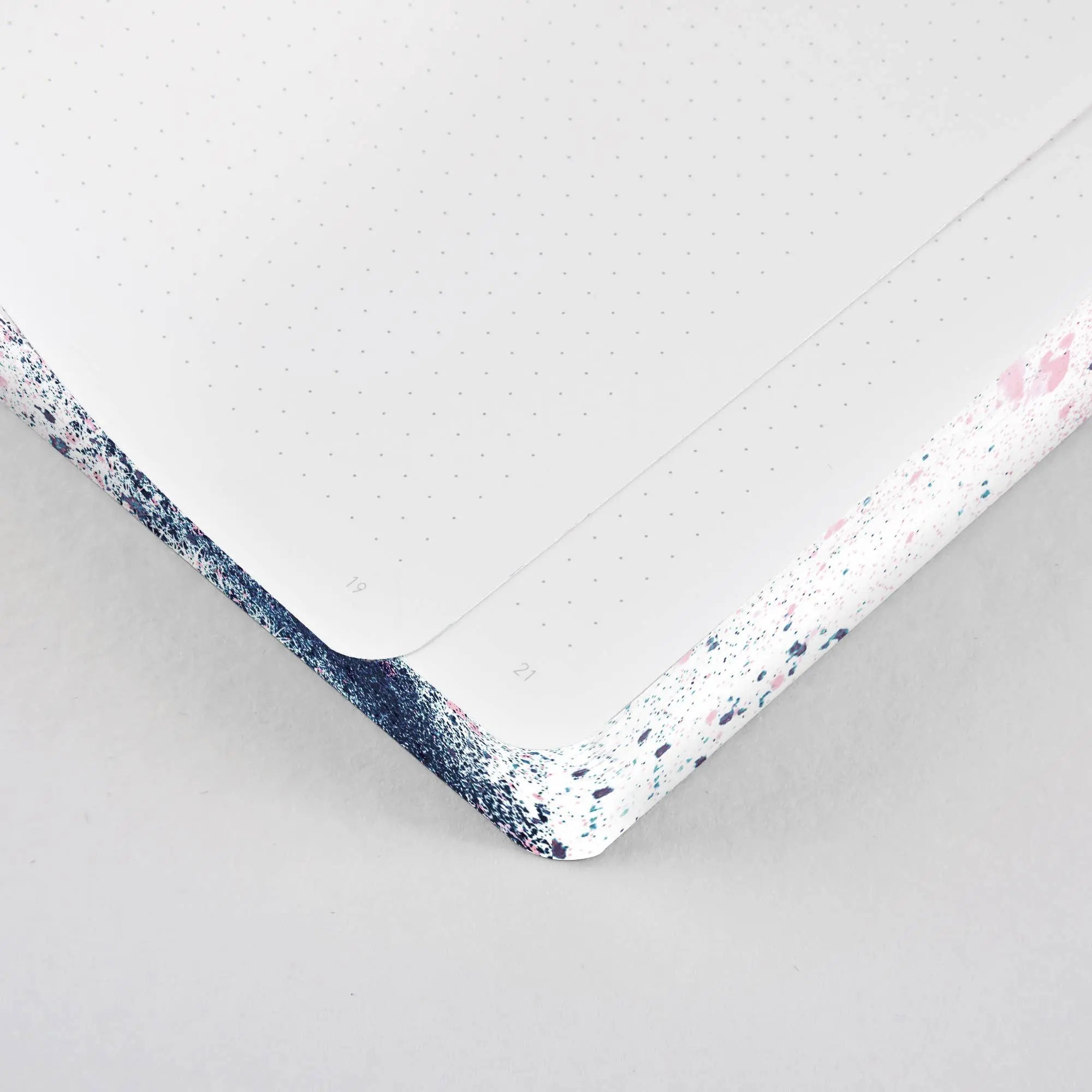 Splash Notebook nuuna